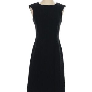 Elegant Black Sleeveless Dress